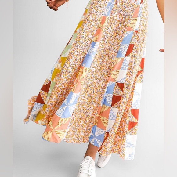 Billabong 🍂 Vintage Print Maxi Dress - Picture 12 of 13